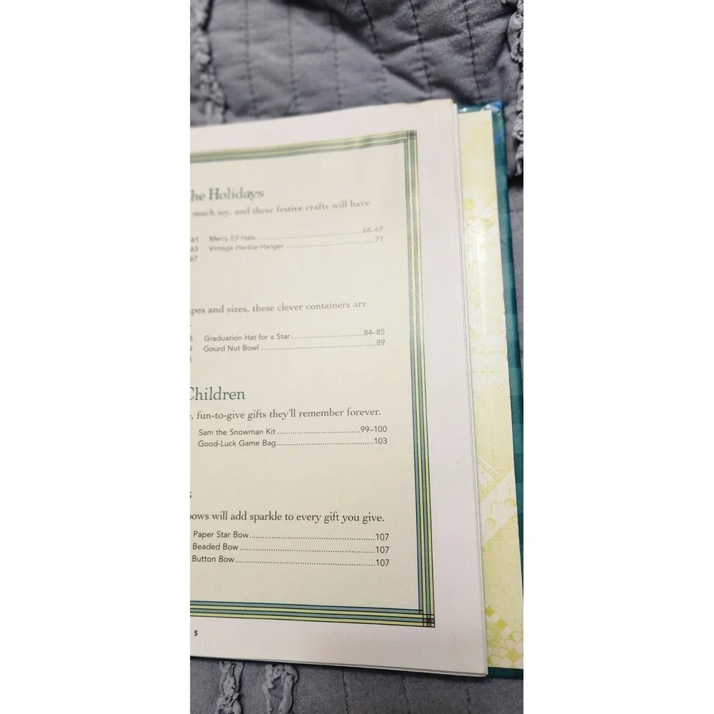 Wrap It Up! : Gifts to Make, Wrap and Give by Mary Engelbreit (1999, Hardcover)